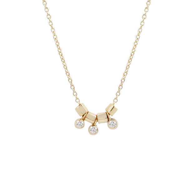 Pebble necklace with 3 diamonds